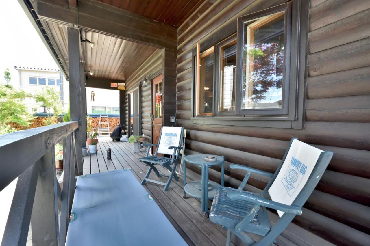 Carrefour Guesthouse カルフール ゲストハウス Toyama Station Екстериор снимка