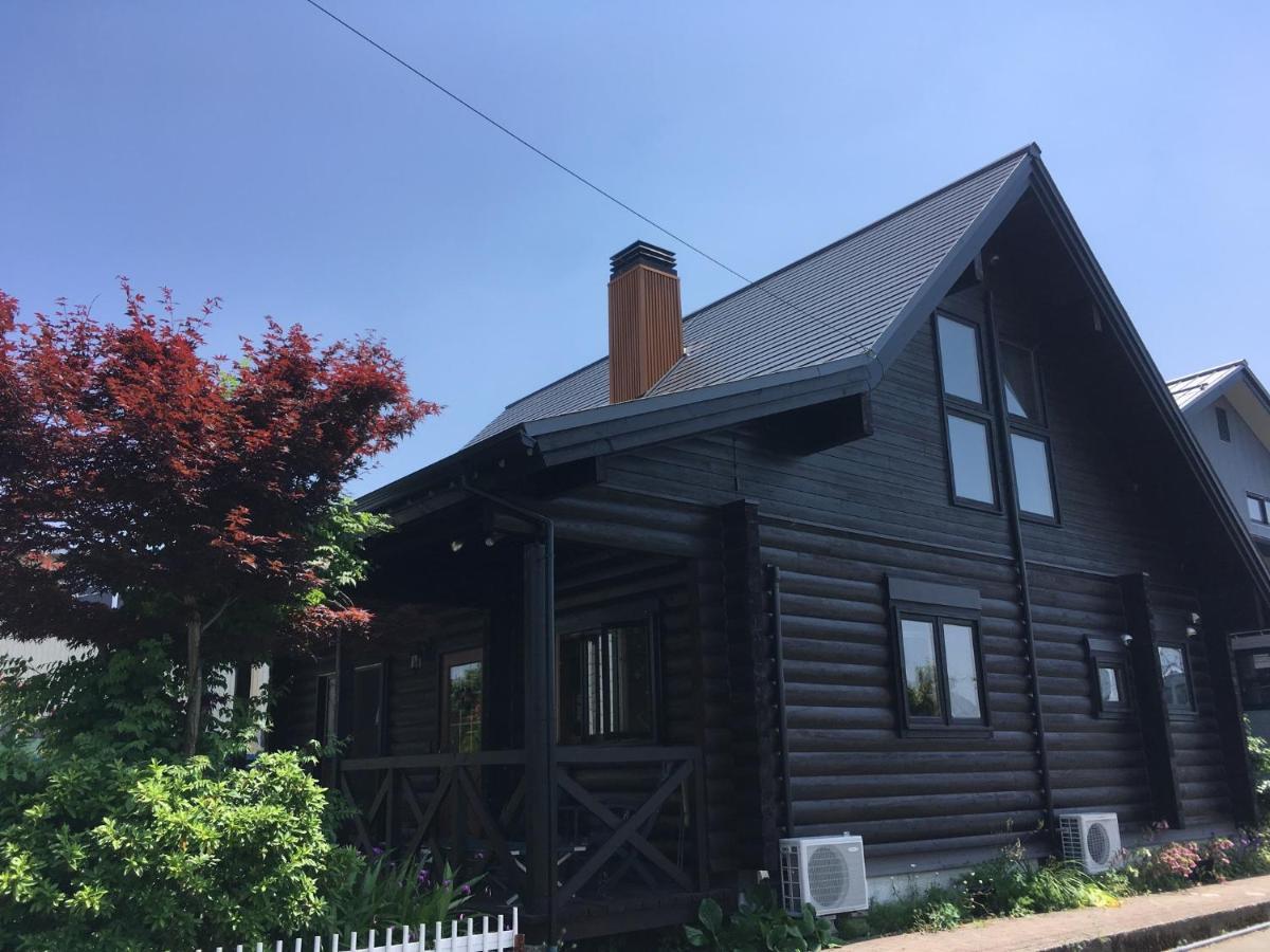 Carrefour Guesthouse カルフール ゲストハウス Toyama Station Екстериор снимка